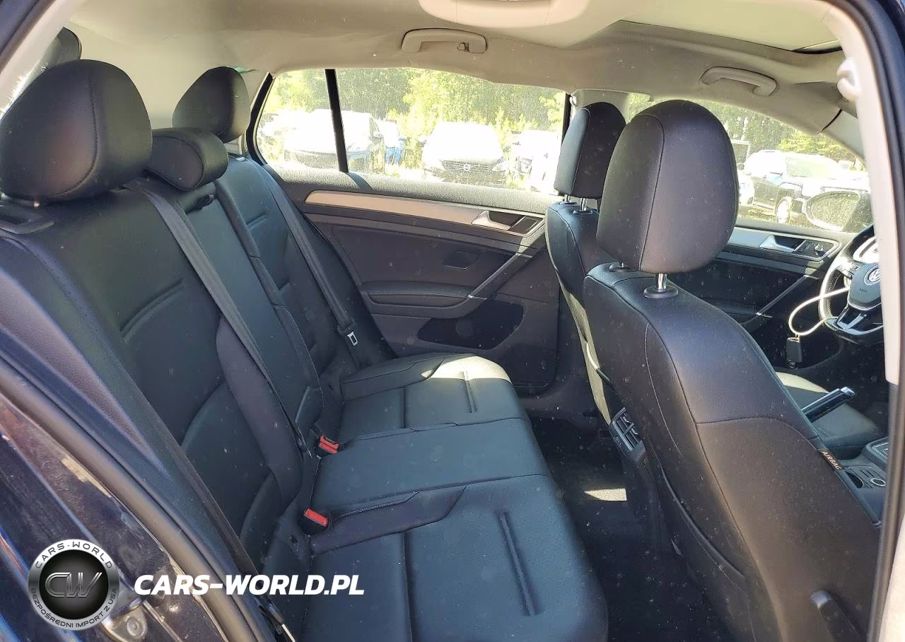 2017 Volkswagen Golf S VIN:3VW217AU4HM009371 - 10