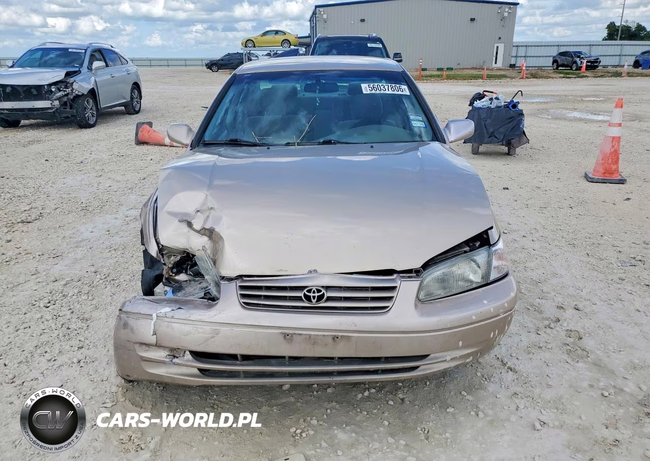 1998 Toyota Camry Le VIN:JT2BG22K0W0225812 - 5