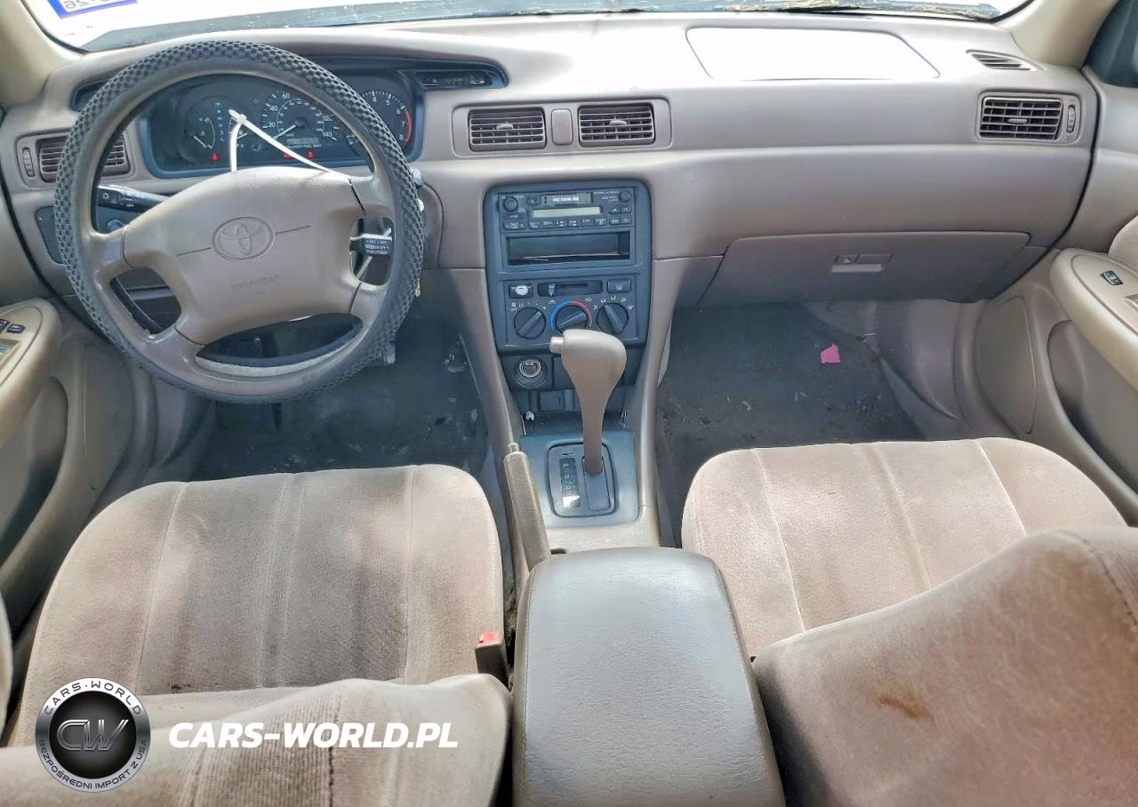 1998 Toyota Camry Le VIN:JT2BG22K0W0225812 - 8