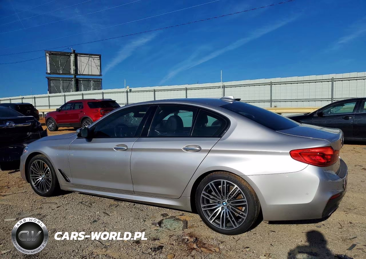 2018 BMW 530 Xi VIN:WBAJA7C58JG909062 - 2