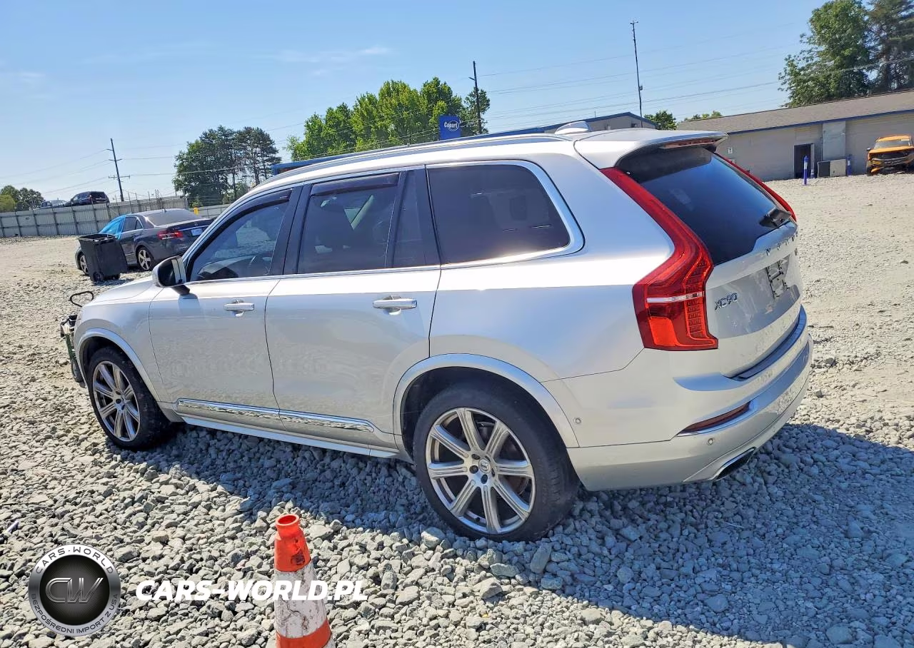 2018 Volvo Xc90 T6 VIN:YV4A22PL1J1200257 - 2
