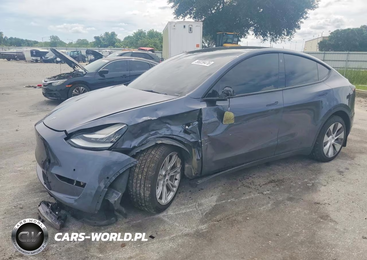 2022 Tesla Model Y – zdjęcie 1 z 13