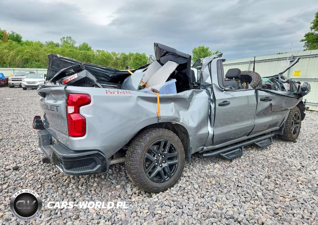 2025 Chevrolet Silverado K1500 Lt Trail Boss VIN:3GCUKFED8SG200844 - 3