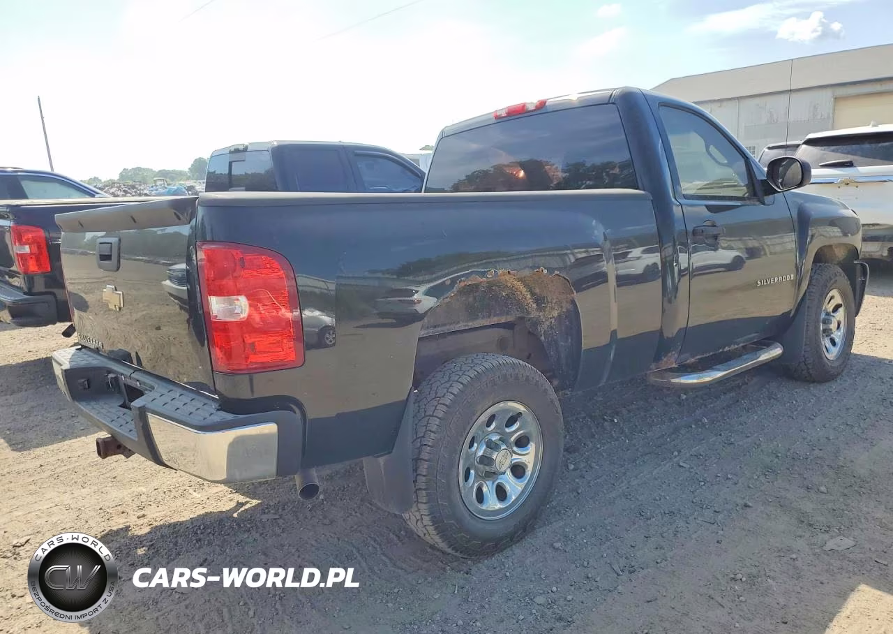 2008 Chevrolet Silverado C1500 VIN:1GCEC14XX8Z210719 - 3
