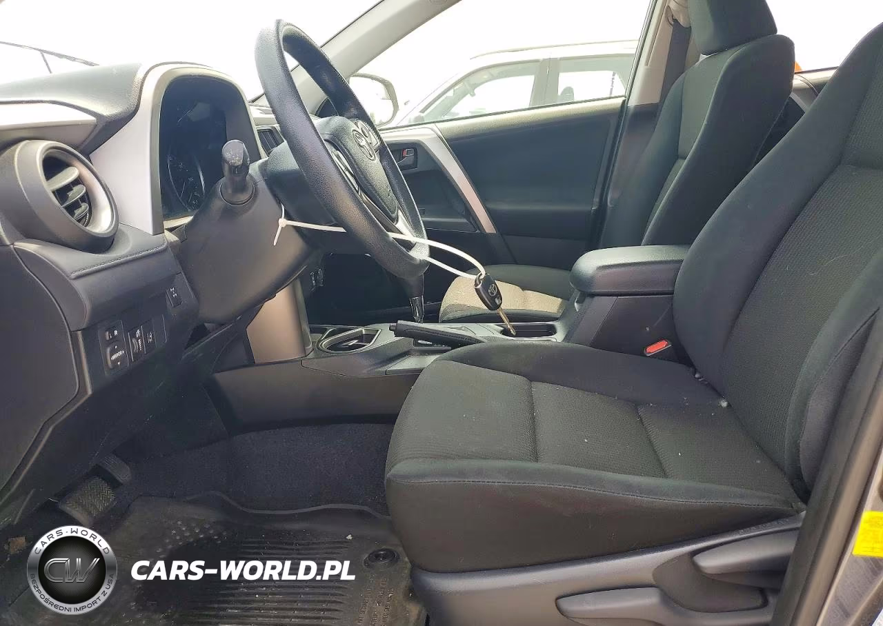2017 Toyota Rav4 Le VIN:JTMBFREV2HJ710099 - 7
