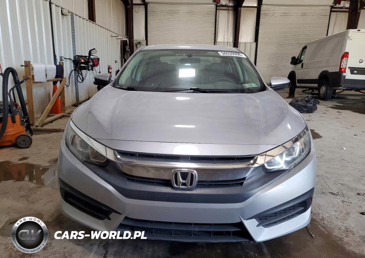 2018 Honda Civic Ex VIN:19XFC2F72JE205782 - 5