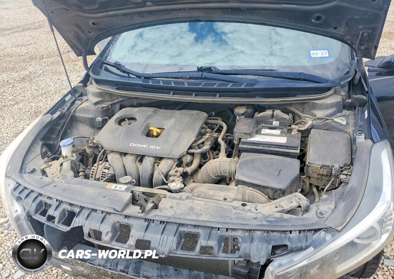 2018 Kia Forte S VIN:3KPFL4A74JE226409 - 11