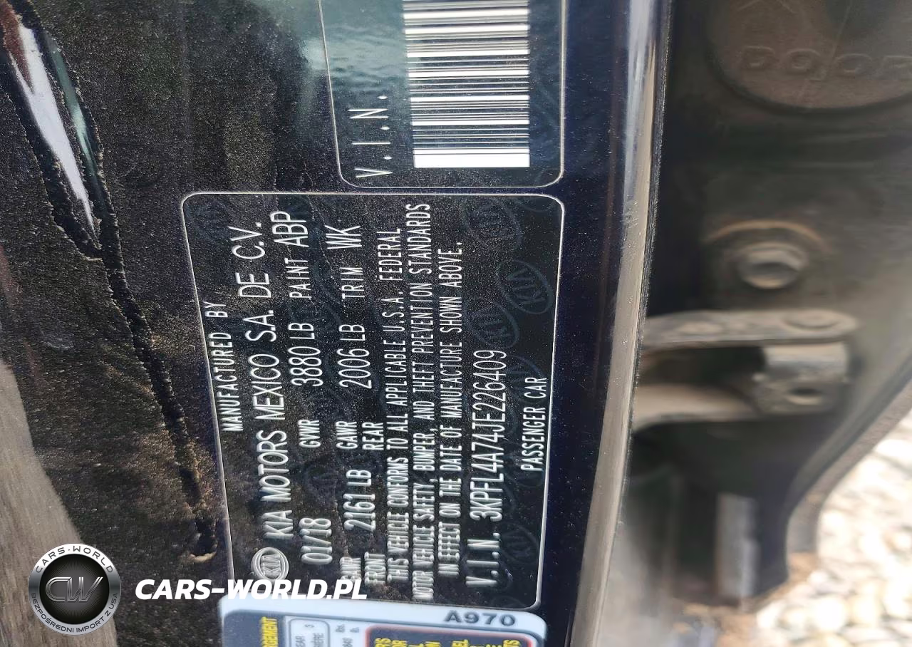 2018 Kia Forte S VIN:3KPFL4A74JE226409 - 12