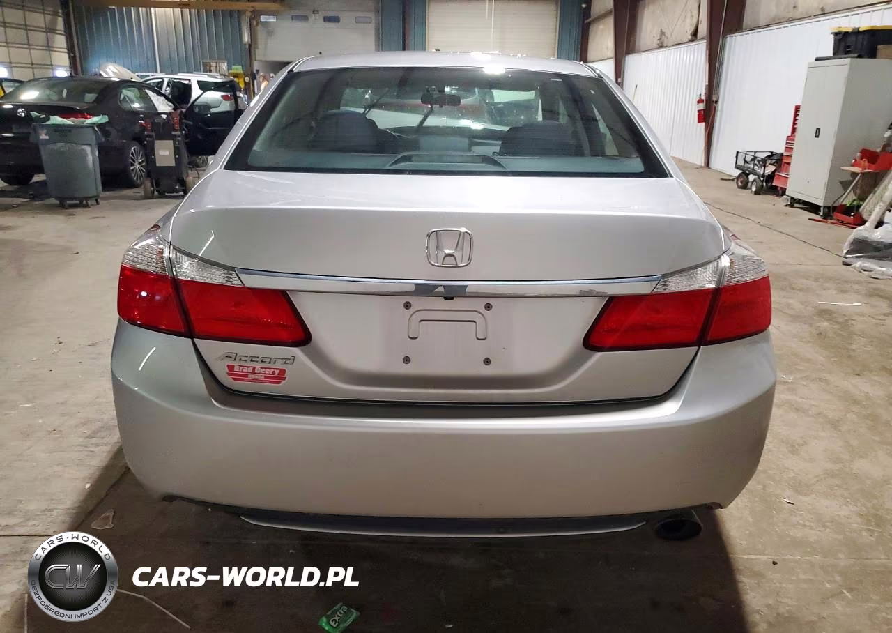 2015 Honda Accord Lx VIN:1HGCR2F32FA017693 - 6