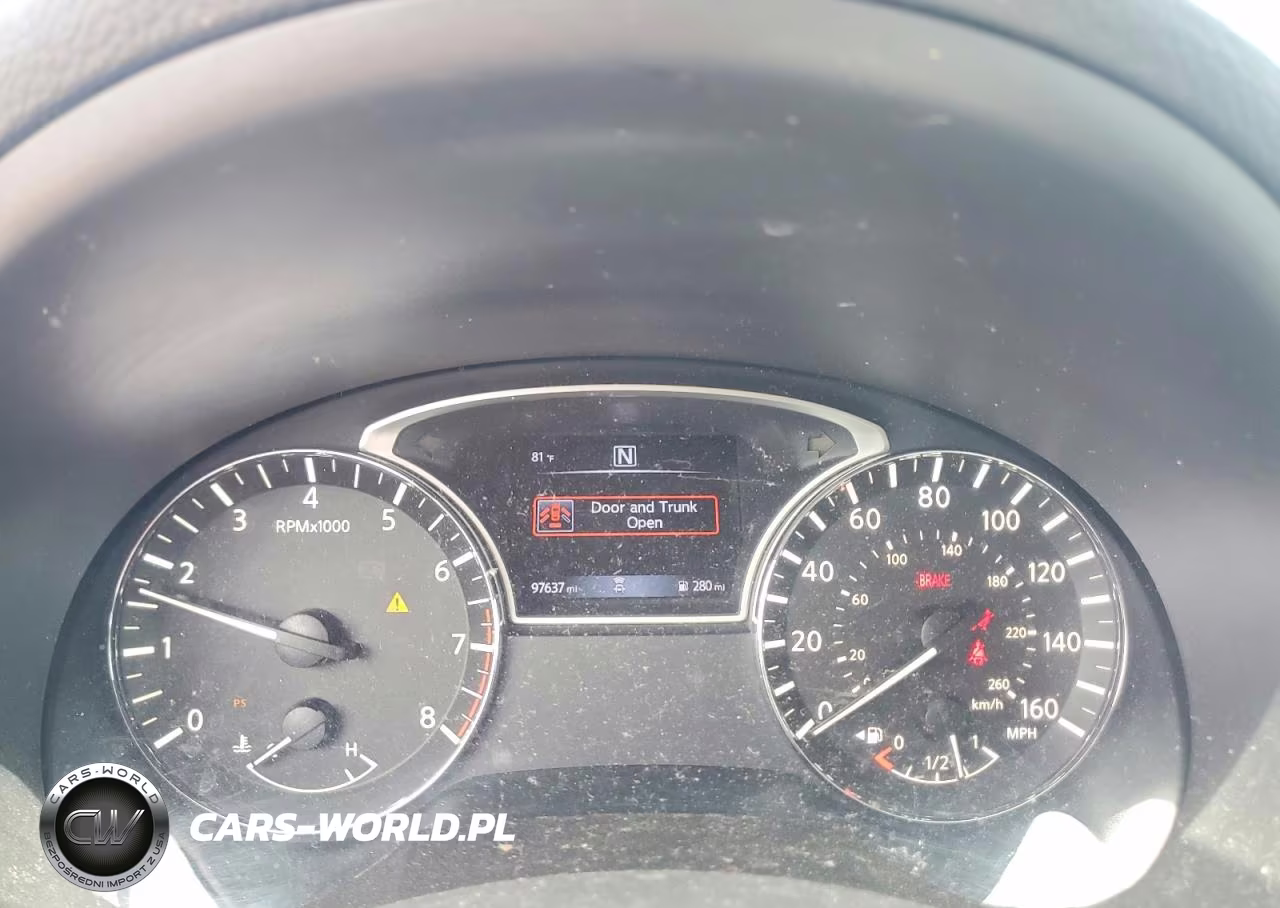 2018 Nissan Altima VIN:1N4AL3AP0JC264141 - 9