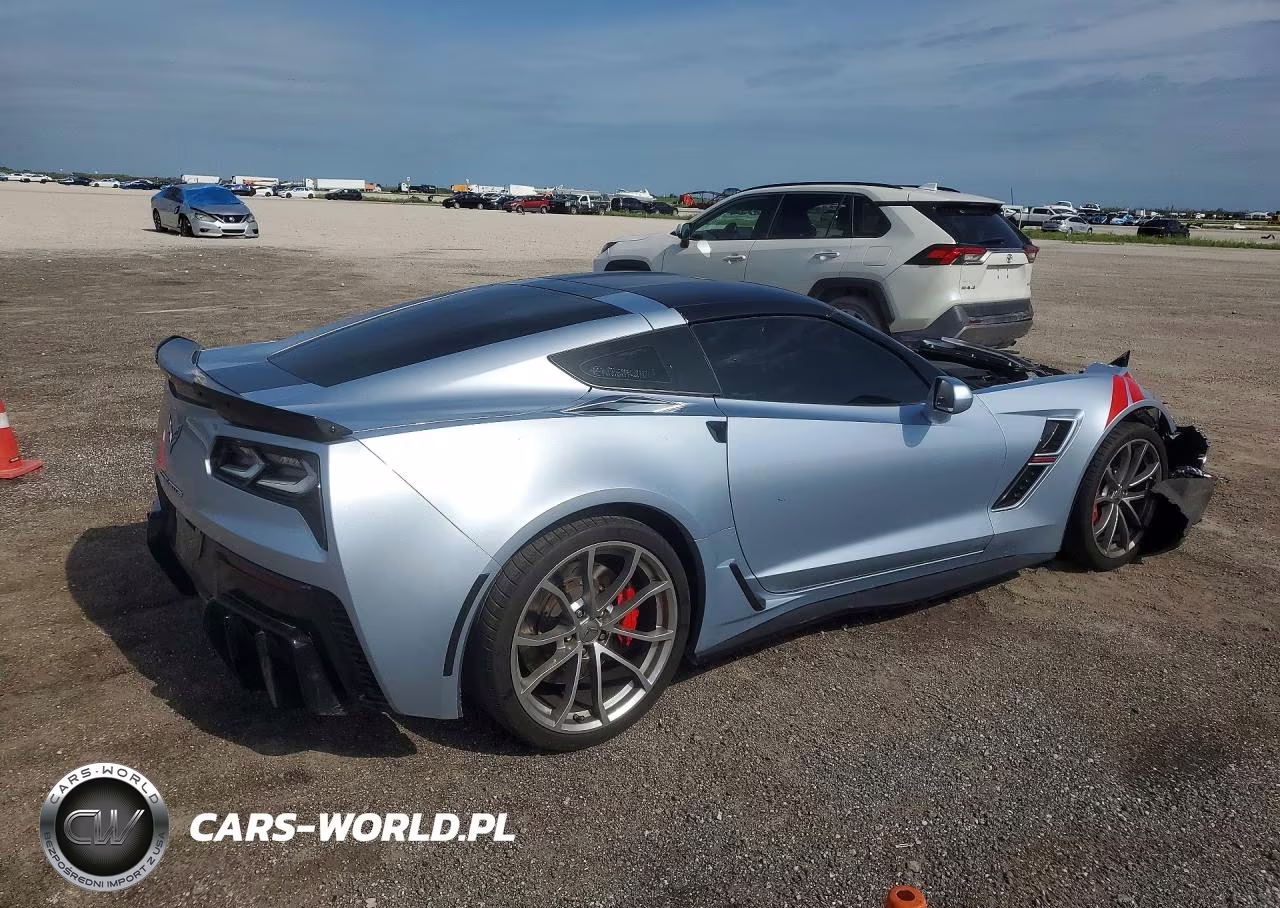 2017 Chevrolet Corvette Grand Sport 2Lt VIN:1G1YX2D75H5111829 - 3
