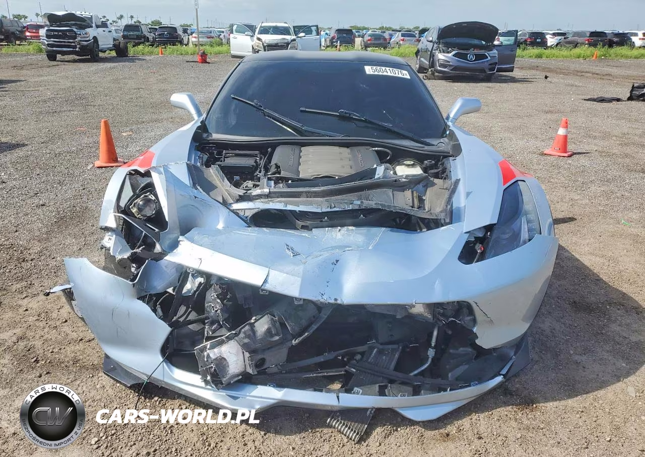 2017 Chevrolet Corvette Grand Sport 2Lt VIN:1G1YX2D75H5111829 - 5
