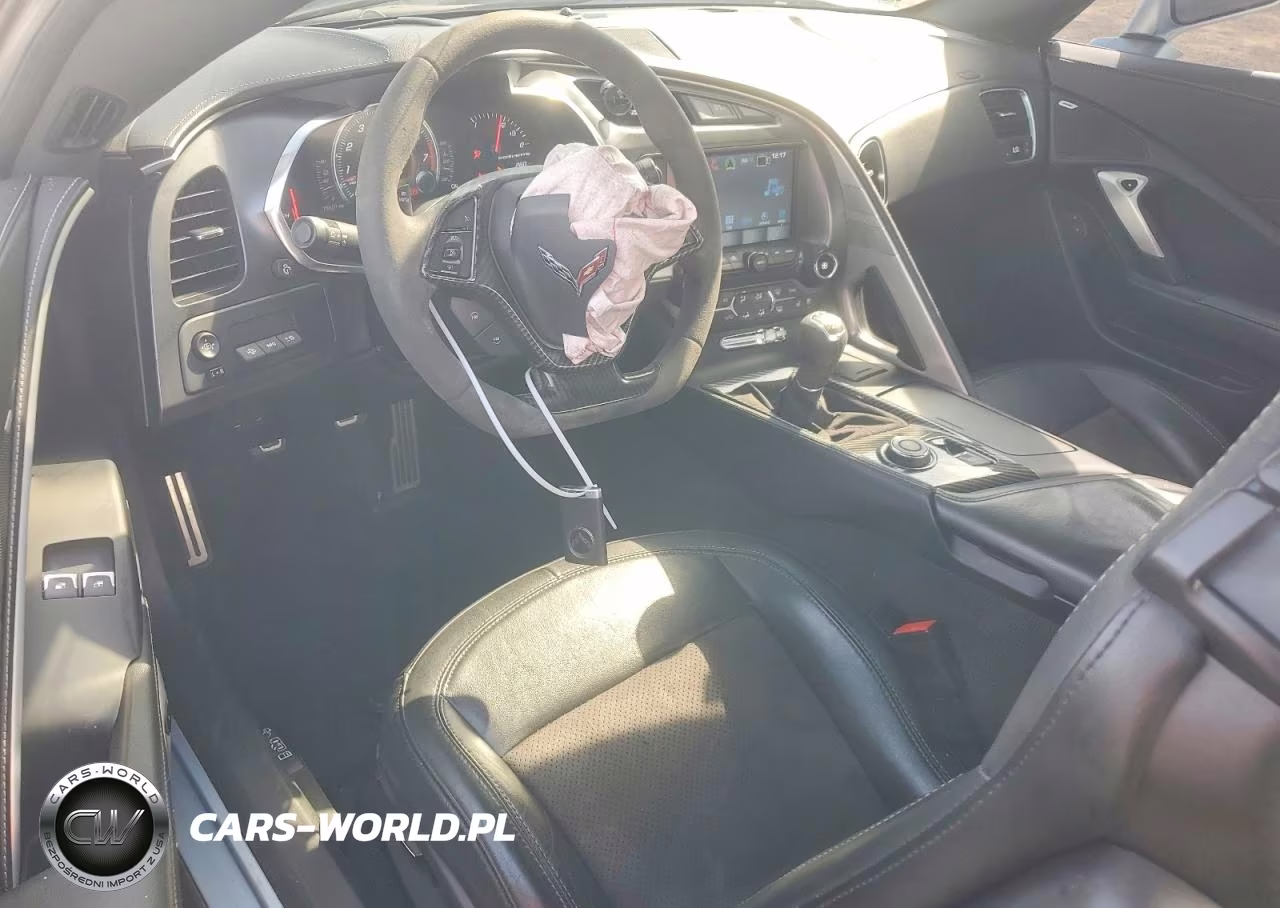 2017 Chevrolet Corvette Grand Sport 2Lt VIN:1G1YX2D75H5111829 - 8