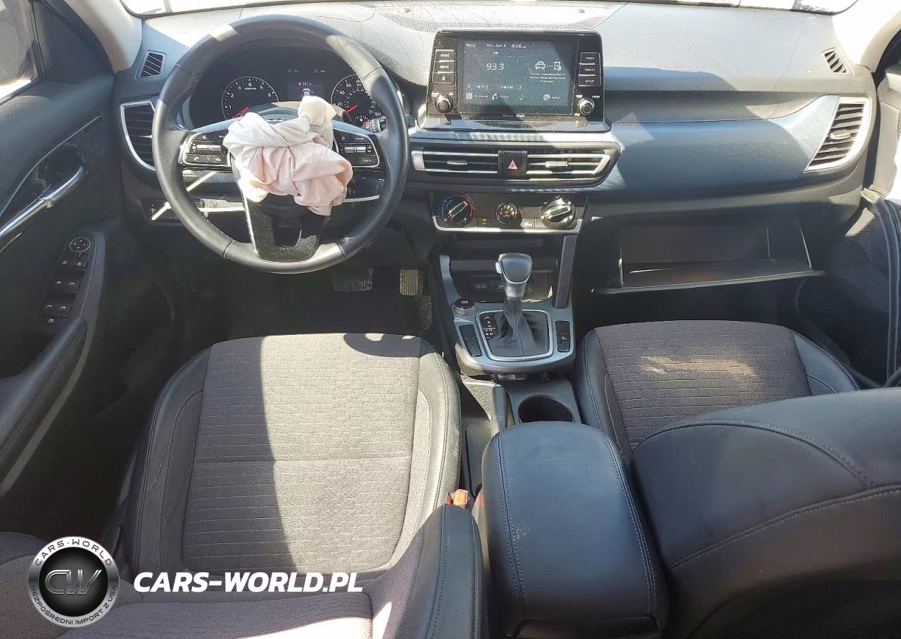 2021 Kia Seltos S VIN:KNDEU2AA2M7117833 - 8