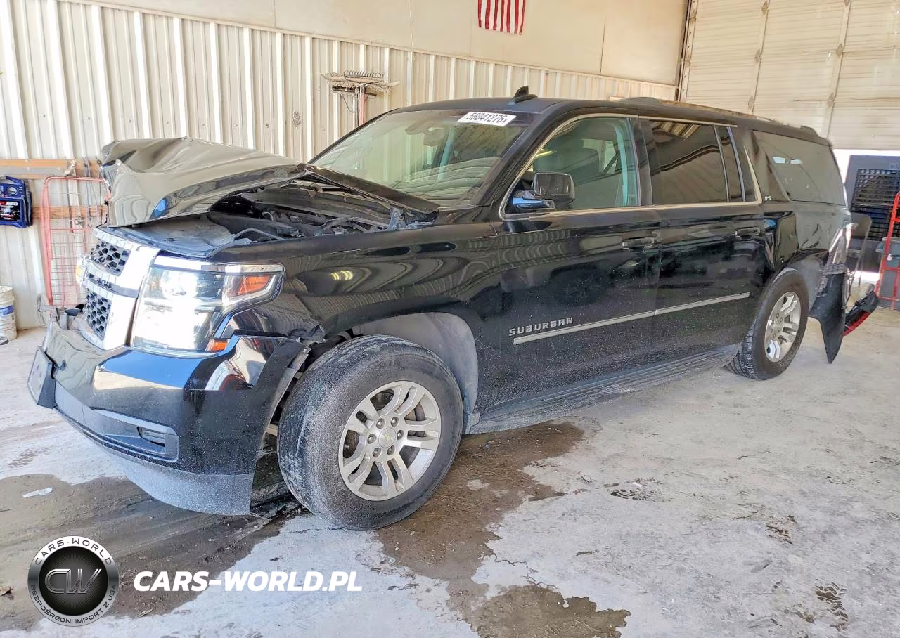 2015 Chevrolet Suburban C1500 Ls – zdjęcie 1 z 13