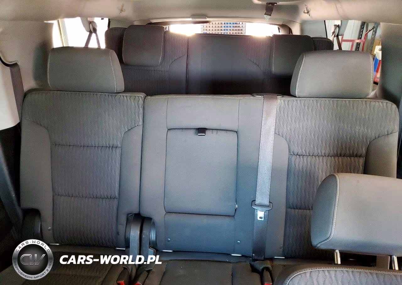 2015 Chevrolet Suburban C1500 Ls VIN:1GNSCHKC4FR699022 - 10