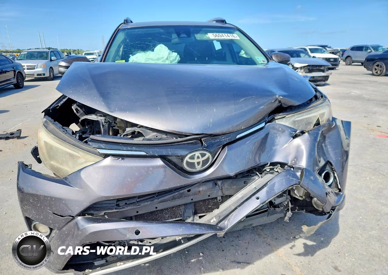 2017 Toyota Rav4 Xle VIN:JTMWFREV9HJ105773 - 5