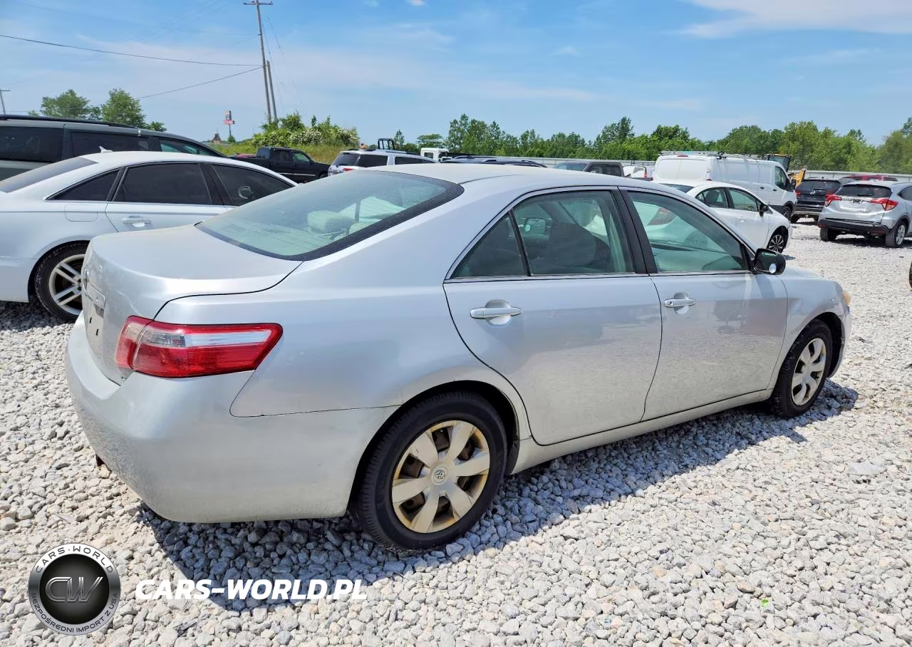 2007 Toyota Camry Ce VIN:4T1BE46K77U577763 - 3