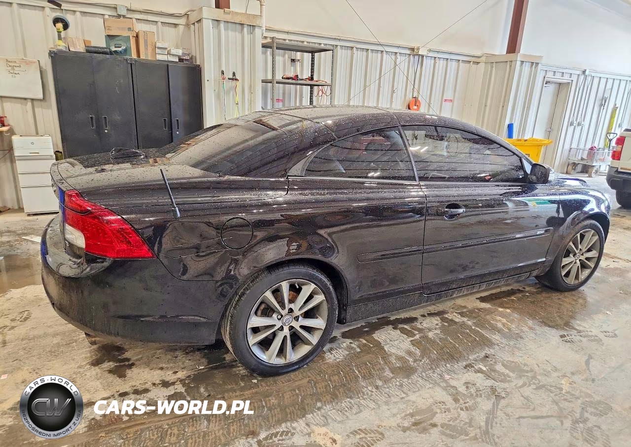 2011 Volvo C70 T5 VIN:YV1672MCXBJ109594 - 3