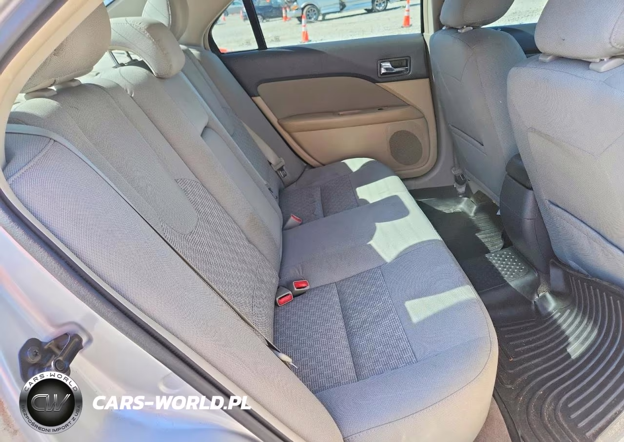 2012 Ford Fusion Se VIN:3FAHP0HA0CR188380 - 10