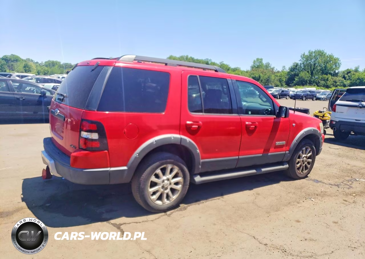 2008 Ford Explorer Xlt VIN:1FMEU73808UA27932 - 3