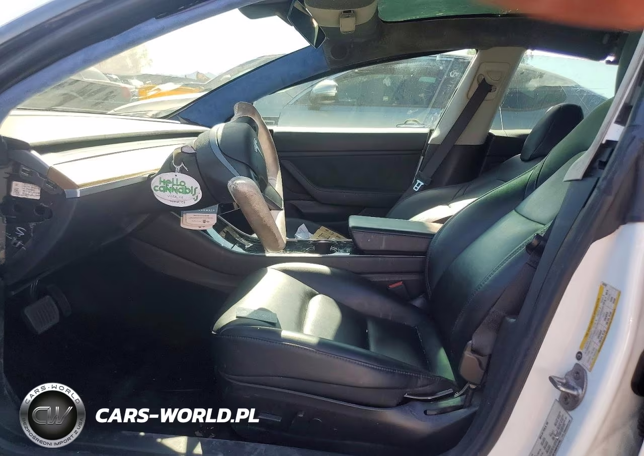 2019 Tesla Model 3 VIN:5YJ3E1EB5KF512789 - 7