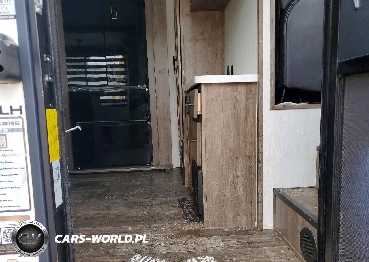 2022 Forest River Sabre Camper VIN:5ZT3SR2B6N6110113 - 6