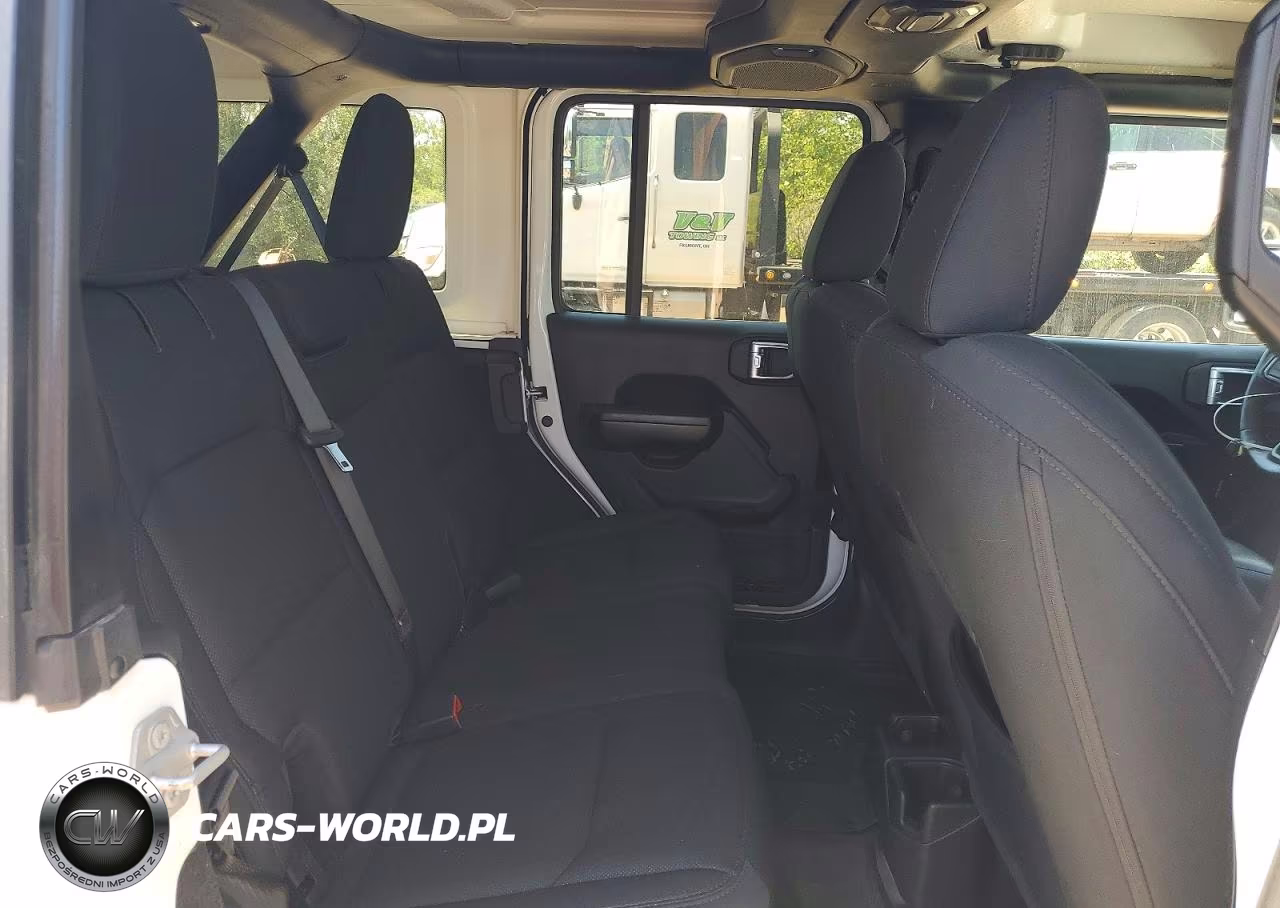 2020 Jeep Wrangler Unlimited Sport VIN:1C4HJXDN4LW348237 - 11