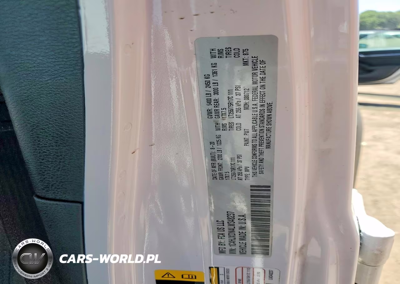 2020 Jeep Wrangler Unlimited Sport VIN:1C4HJXDN4LW348237 - 13