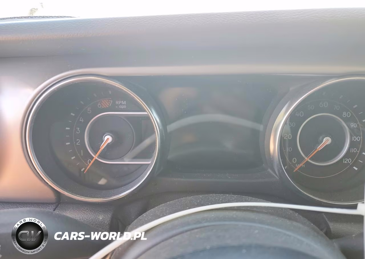 2020 Jeep Wrangler Unlimited Sport VIN:1C4HJXDN4LW348237 - 9