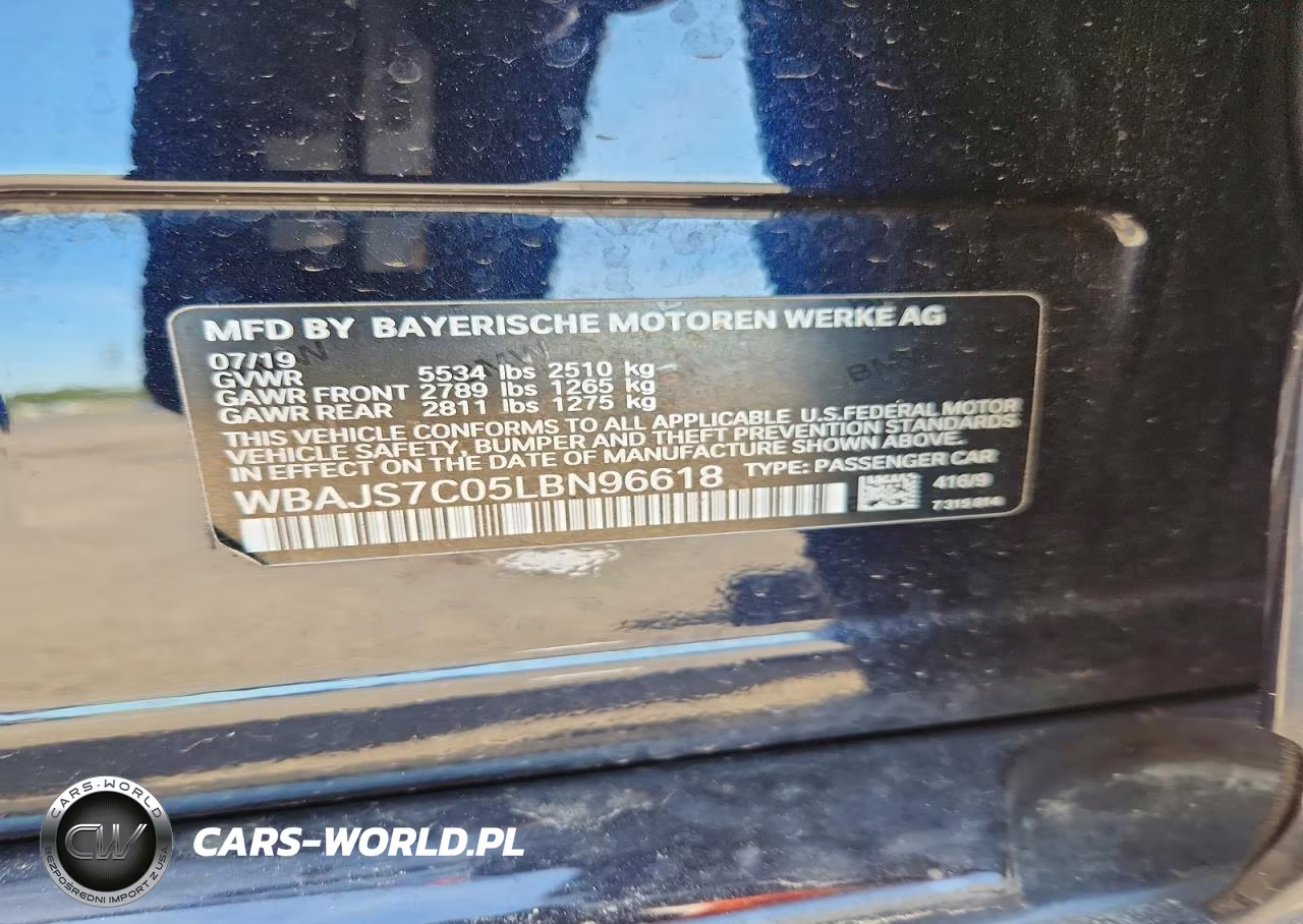 2020 BMW M550Xi VIN:WBAJS7C05LBN96618 - 12