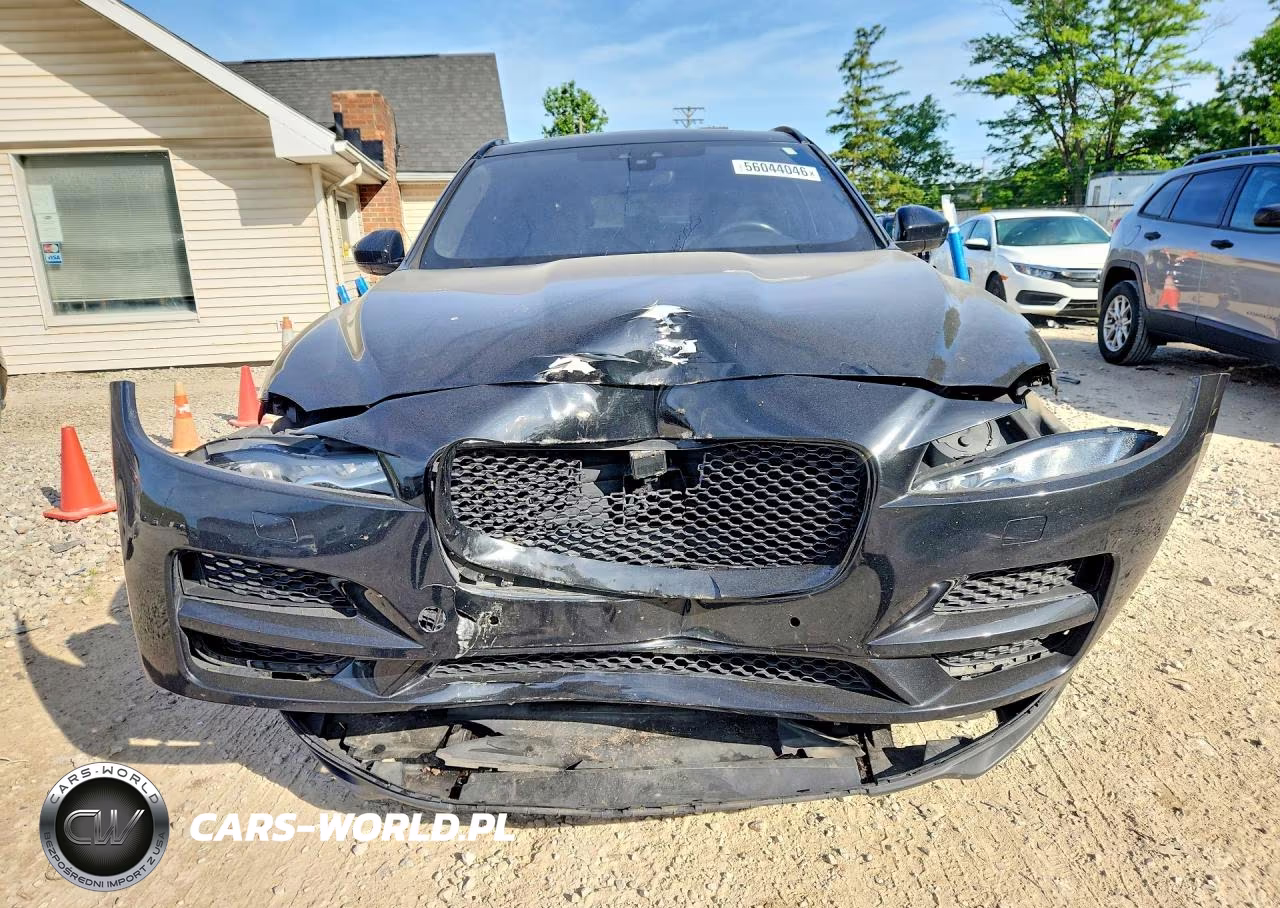 2019 Jaguar F-Pace Prestige VIN:SADCK2FX3KA609575 - 5