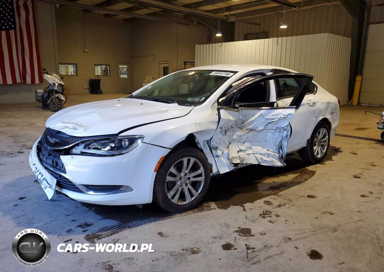 2015 Chrysler 200 Limited – zdjęcie 1 z 12