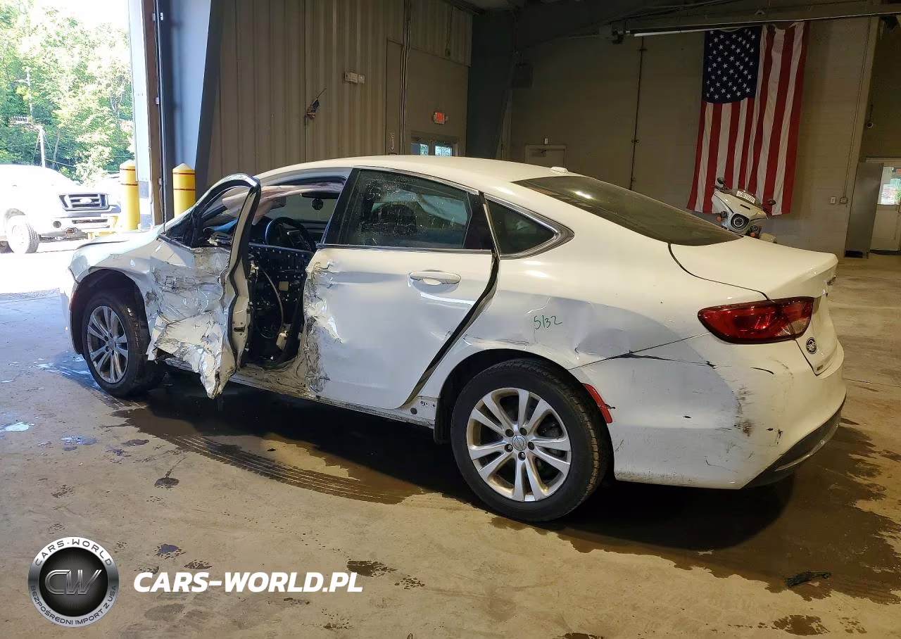 2015 Chrysler 200 Limited VIN:1C3CCCAB6FN705195 - 2