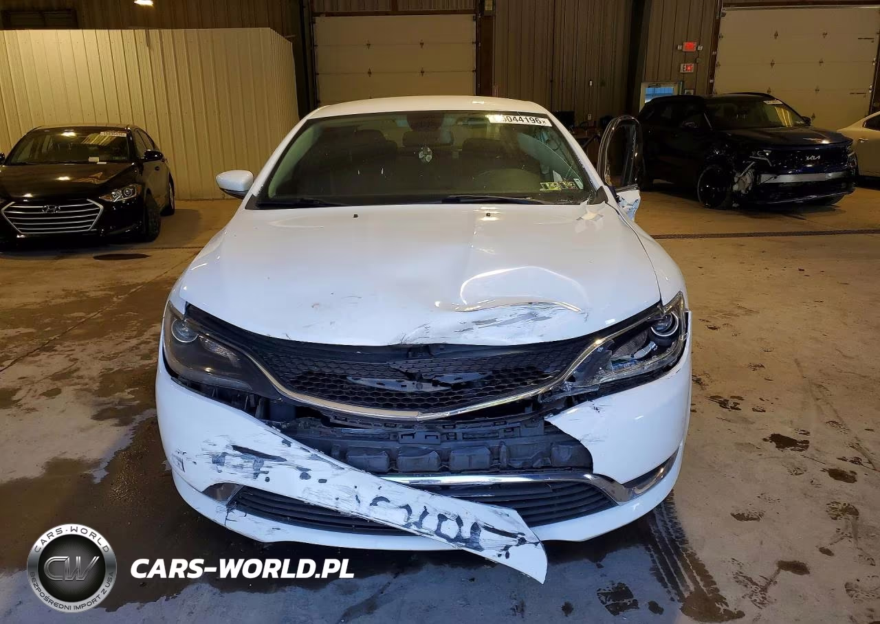2015 Chrysler 200 Limited VIN:1C3CCCAB6FN705195 - 5