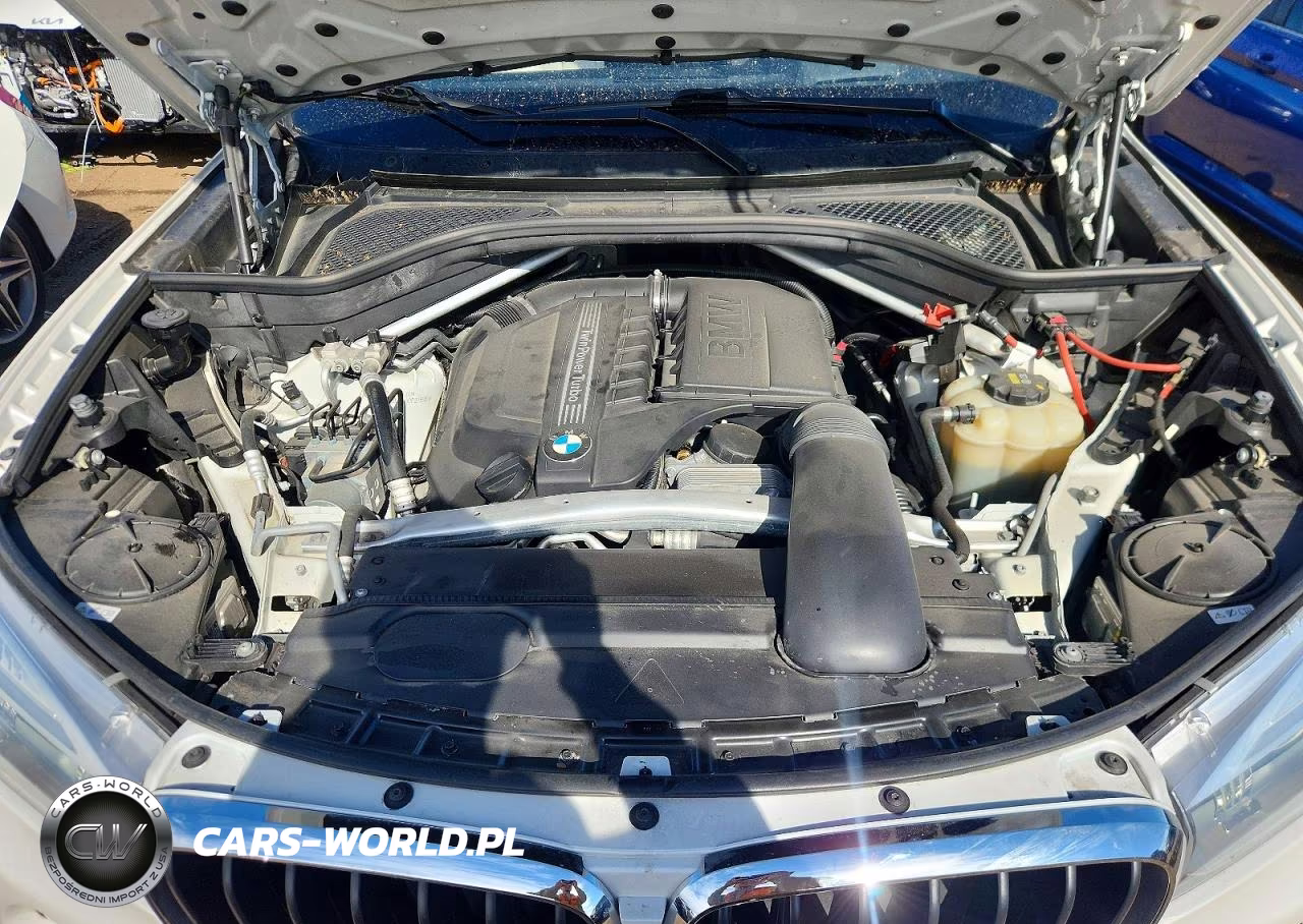 2016 BMW X5 xDrive35I VIN:5UXKR0C51G0P27596 - 11