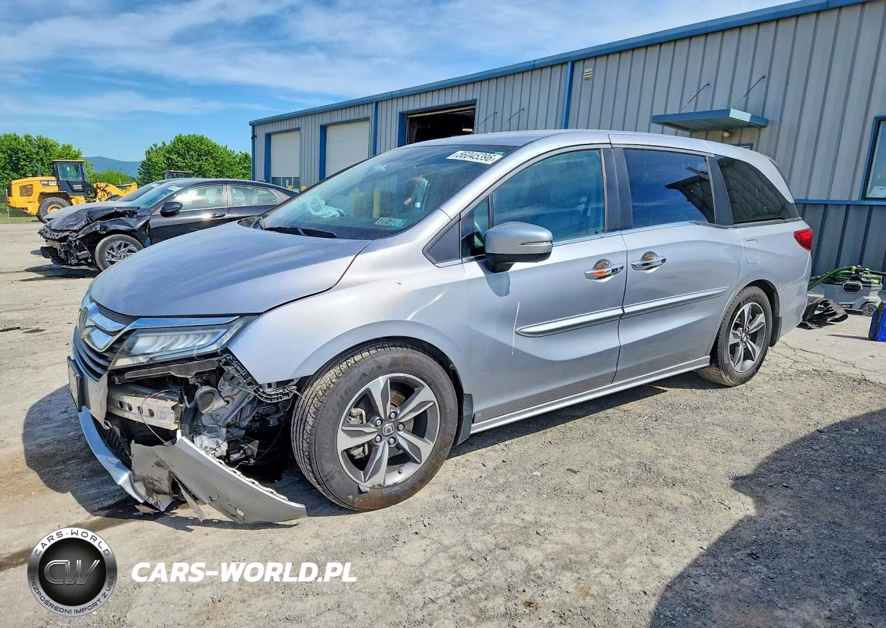 2018 Honda Odyssey Touring – zdjęcie 1 z 13