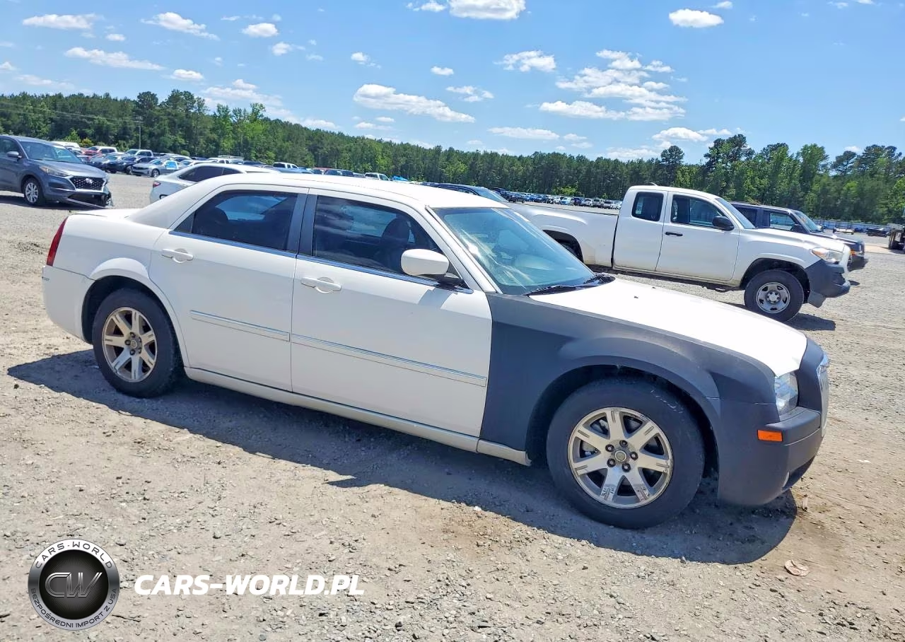 2006 Chrysler 300 Touring VIN:2C3KA53G96H482732 - 4