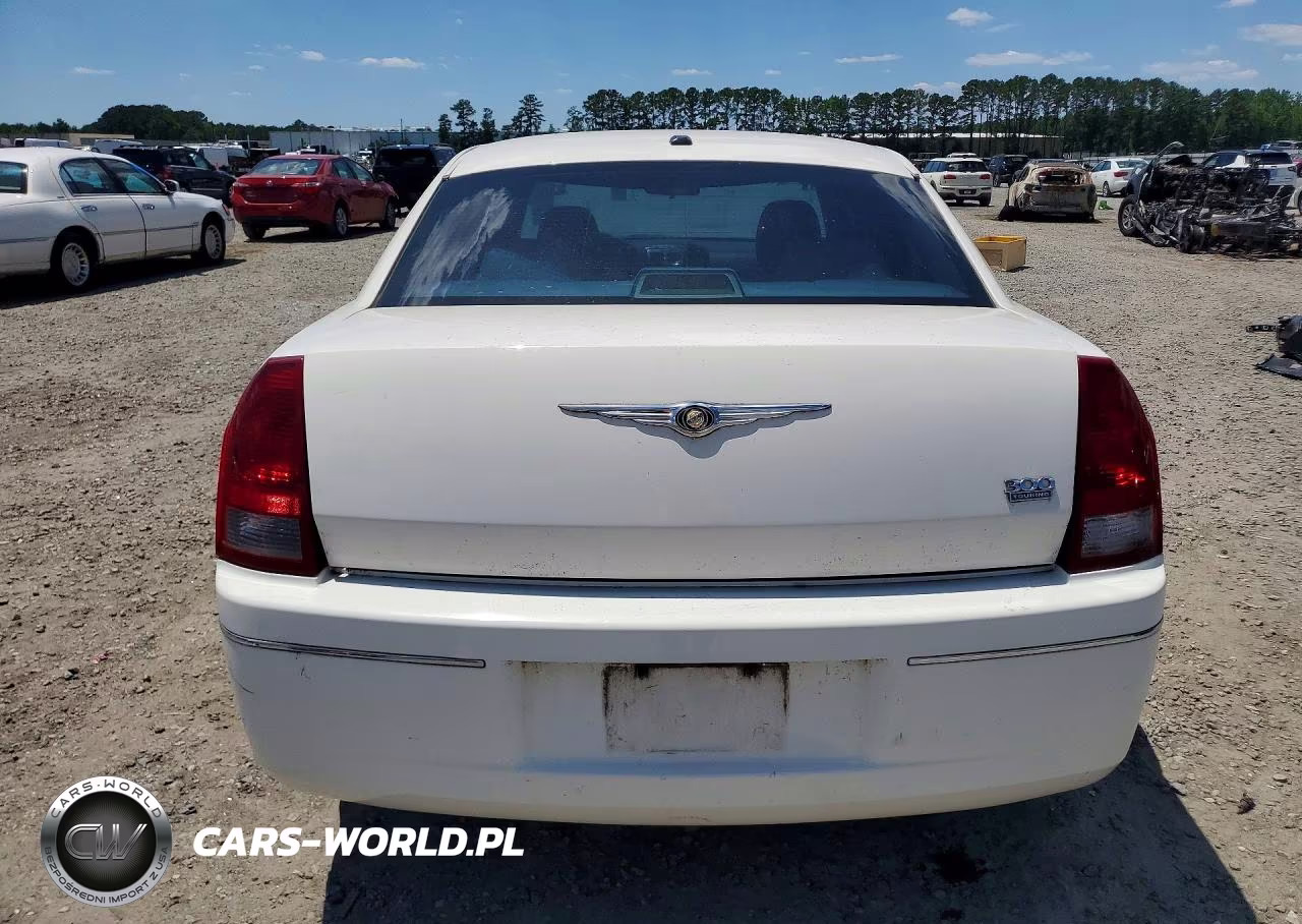 2006 Chrysler 300 Touring VIN:2C3KA53G96H482732 - 6