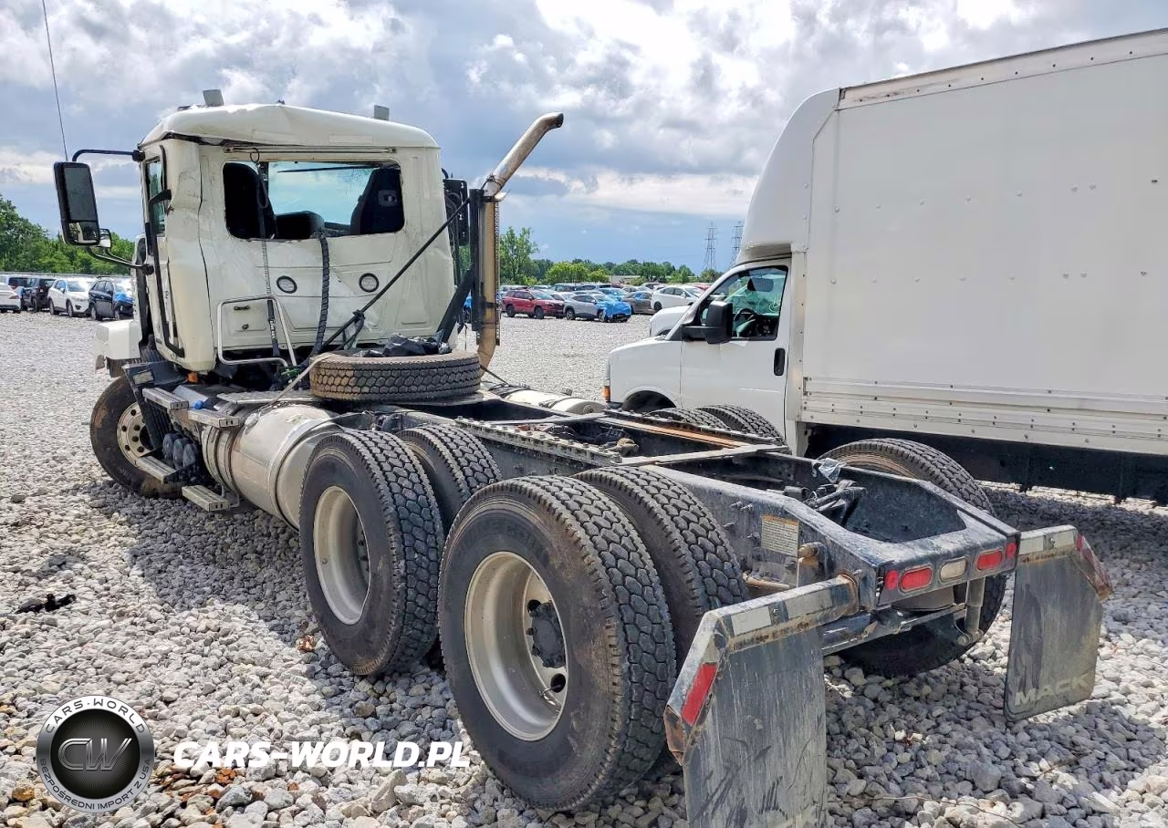 2025 Mack Anthem VIN:1M1AN4GY1SM054041 - 3