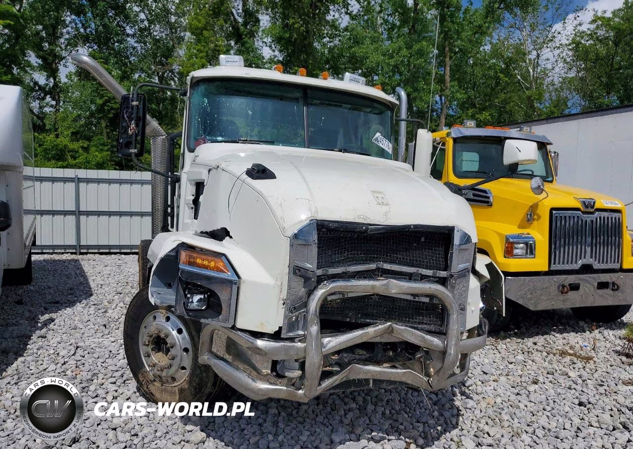 2025 Mack Anthem VIN:1M1AN4GY1SM054041 - 9