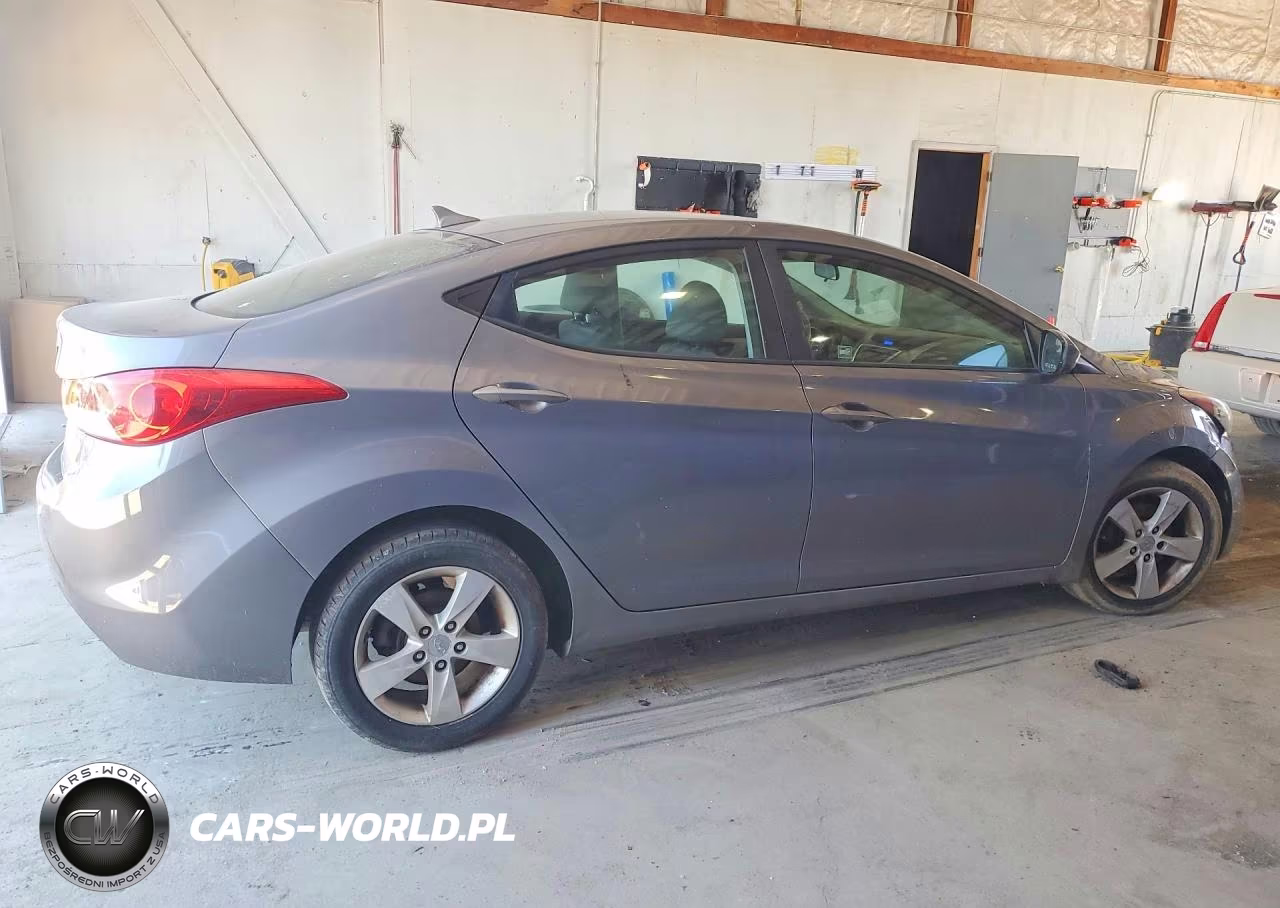 2012 Hyundai Elantra Gls VIN:5NPDH4AE9CH093751 - 3