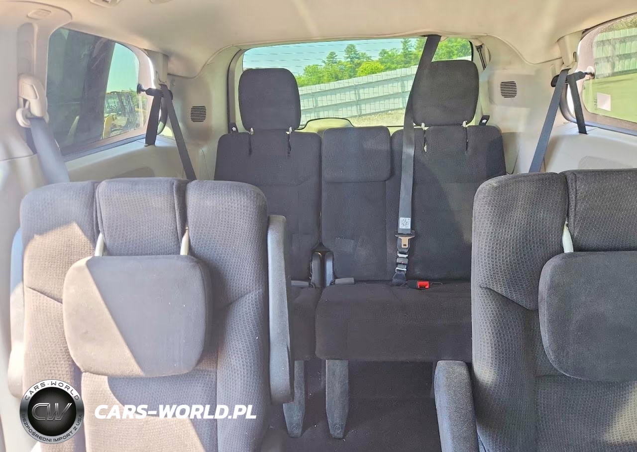 2015 Dodge Grand Caravan Sxt VIN:2C4RDGCG4FR509391 - 10