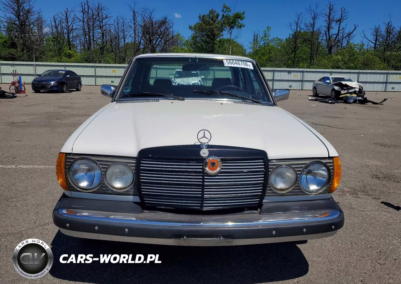 1983 Mercedes-Benz 240 D VIN:WDBAB23A3DB403204 - 5