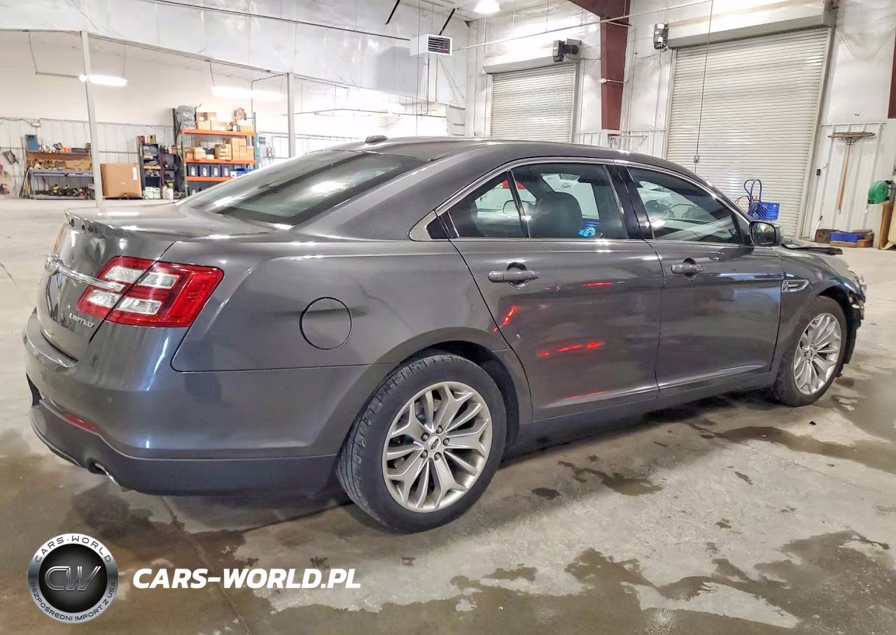 2019 Ford Taurus Limited VIN:1FAHP2F81KG111647 - 3