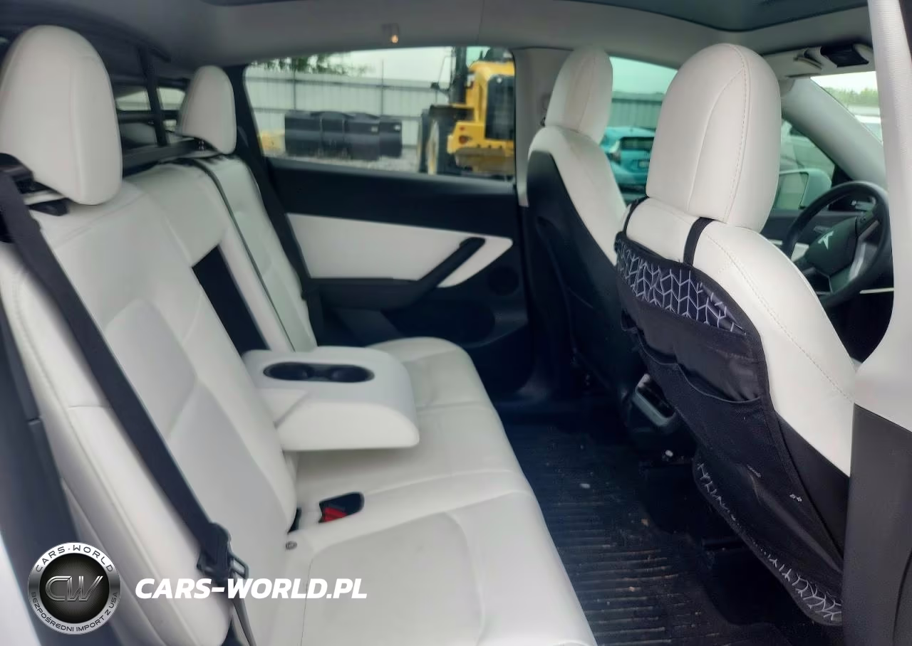 2021 Tesla Model Y VIN:5YJYGDEF8MF248961 - 10