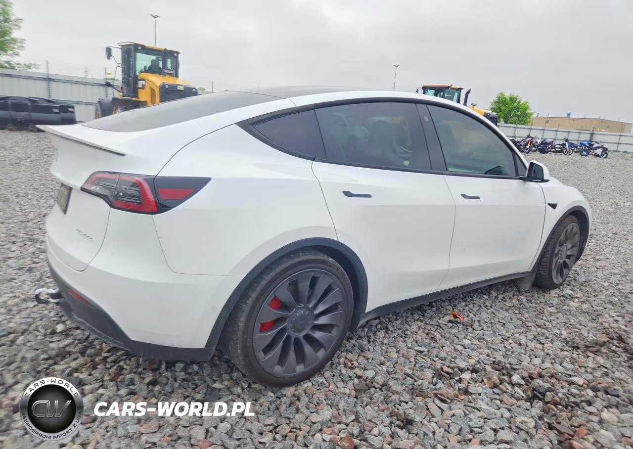 2021 Tesla Model Y VIN:5YJYGDEF8MF248961 - 3
