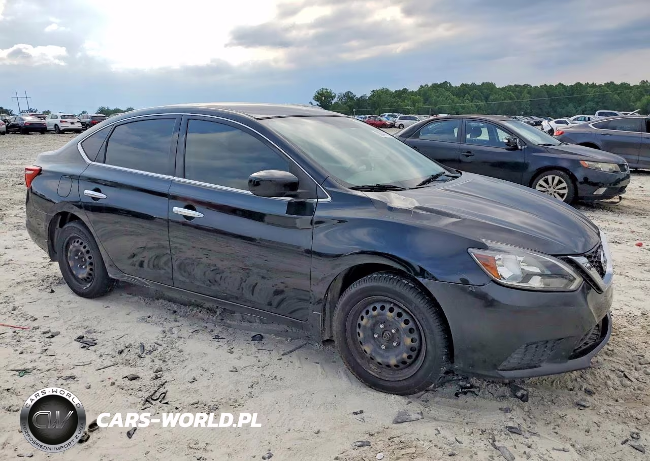 2017 Nissan Sentra S VIN:3N1AB7AP3HY385738 - 4