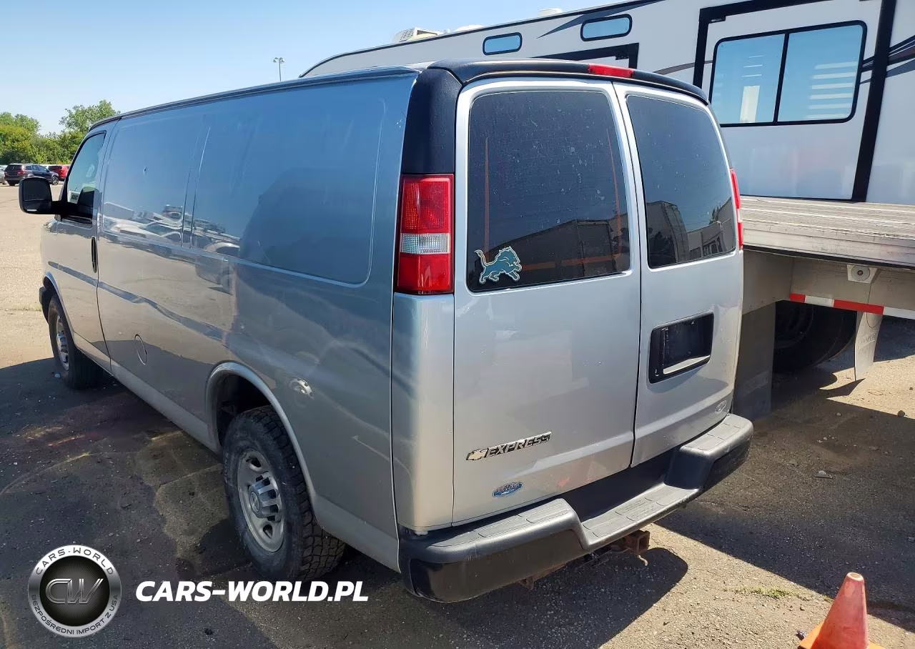 2017 Chevrolet Express G3500 VIN:1GCZGGFG6H1350948 - 2
