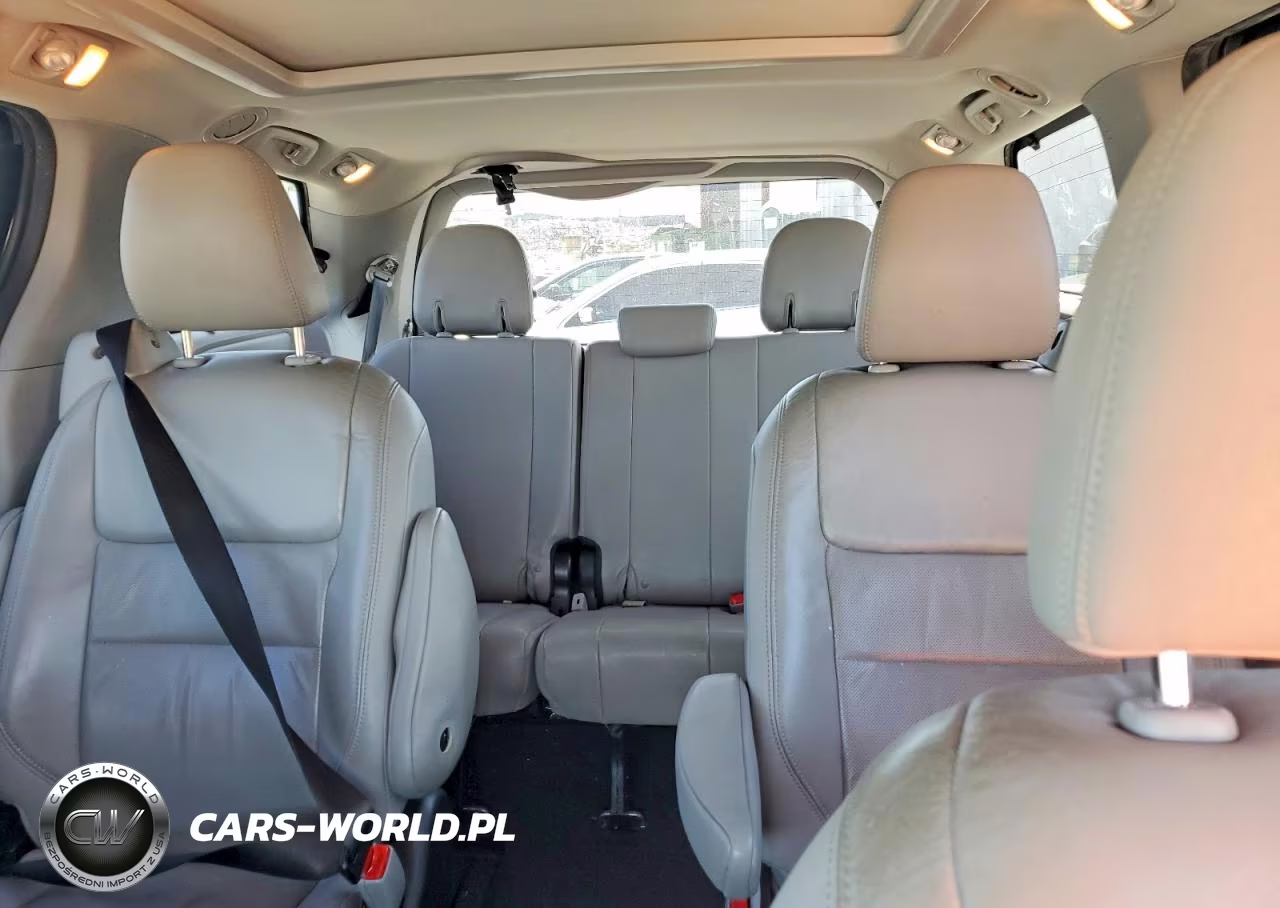 2015 Toyota Sienna Limited Premium 7-Passenger VIN:5TDYK3DC5FS666084 - 10